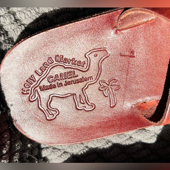 Camel sandals 7 - Picture 2 of 4